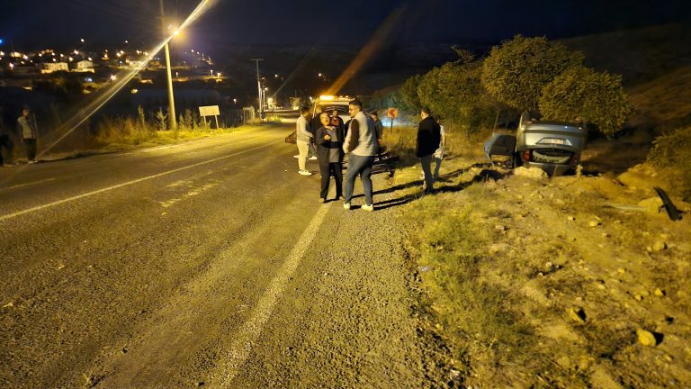 Kasabamız Düğün Salonu Yolunda Trafik Kazası