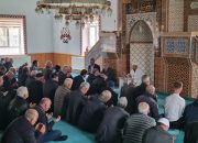 Kasabamızda Hacı Adayları Dualarla Kutsal Topraklara Uğurlandı