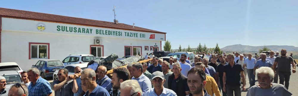 Rafet Civez Toprağa Verildi