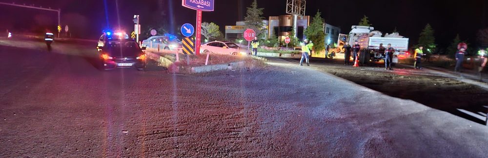 Kasabamız Nevşehir Yolu(4 Km) Kavşağında Trafik Kazası 1 Ölü