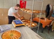 Dünyaca Ünlü Şef Ömür Akkor Kasabamızı Ziyaret Etti