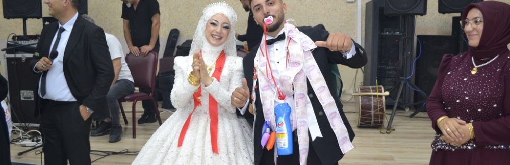 Betül ile Yusuf’a Ömürboyu Mutluluklar Dileriz