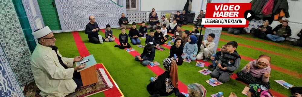 Kasabamız Hamdullah Cami Bu Yılda Çocuklarla Şenlendi