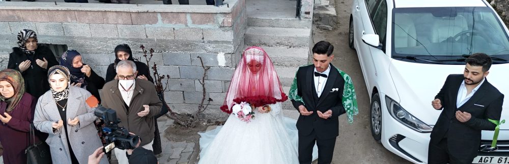 Şeyma İle İbrahim’e Ömürboyu Mutluluklar Dileriz