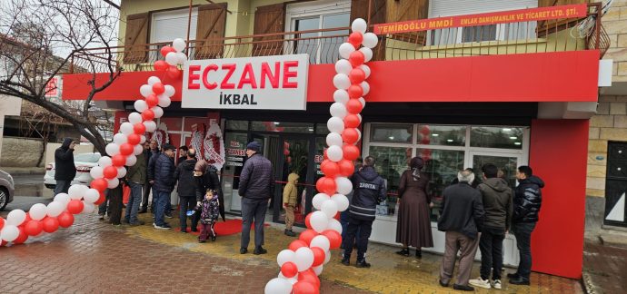 Kasabamızda İkbal Eczanesi Hizmete Girdi