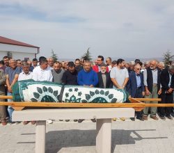 Rafet Oğlu Mustafa Civez Toprağa Verildi