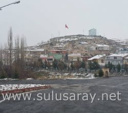 Mart kapıdan baktırdı!