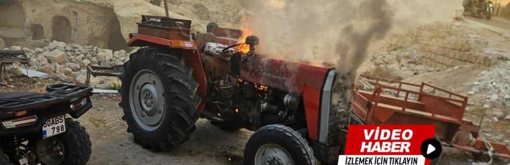 Kasabamızda Park Halindeki Traktör Alev Aldı