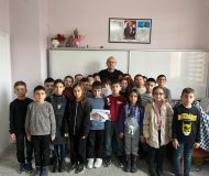 Yarıyıl Tatili Başladı Öğrenciler Karnelerini Aldı